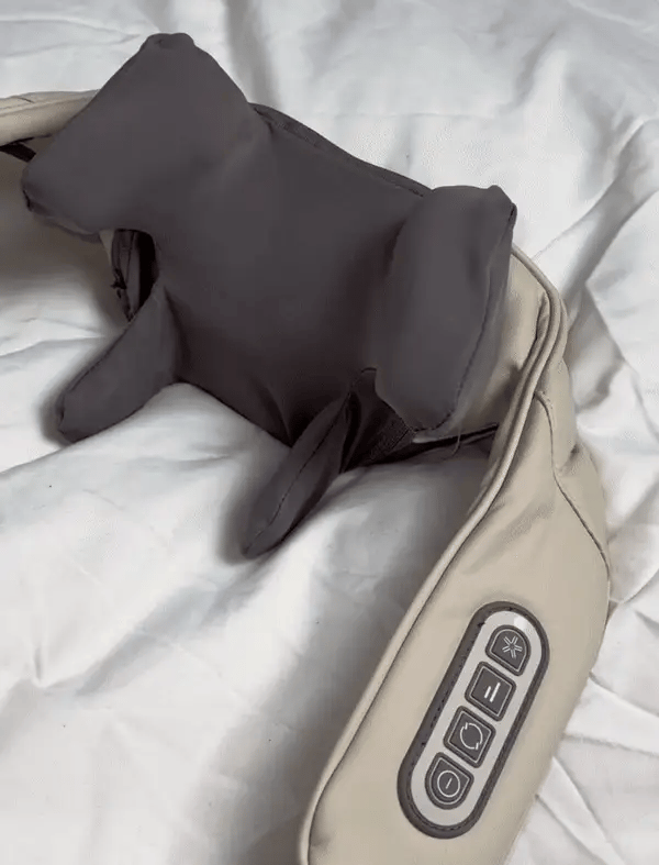 ʟᴜᴍɪɴᴇʏᴀ ™ Kneading Massager (Shoulder and Neck) – مدلك عجن للكتف والرقبة